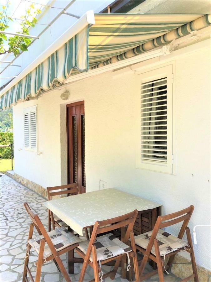 Apartments With Boat Mooring Marija Supetarska Draga Exterior photo