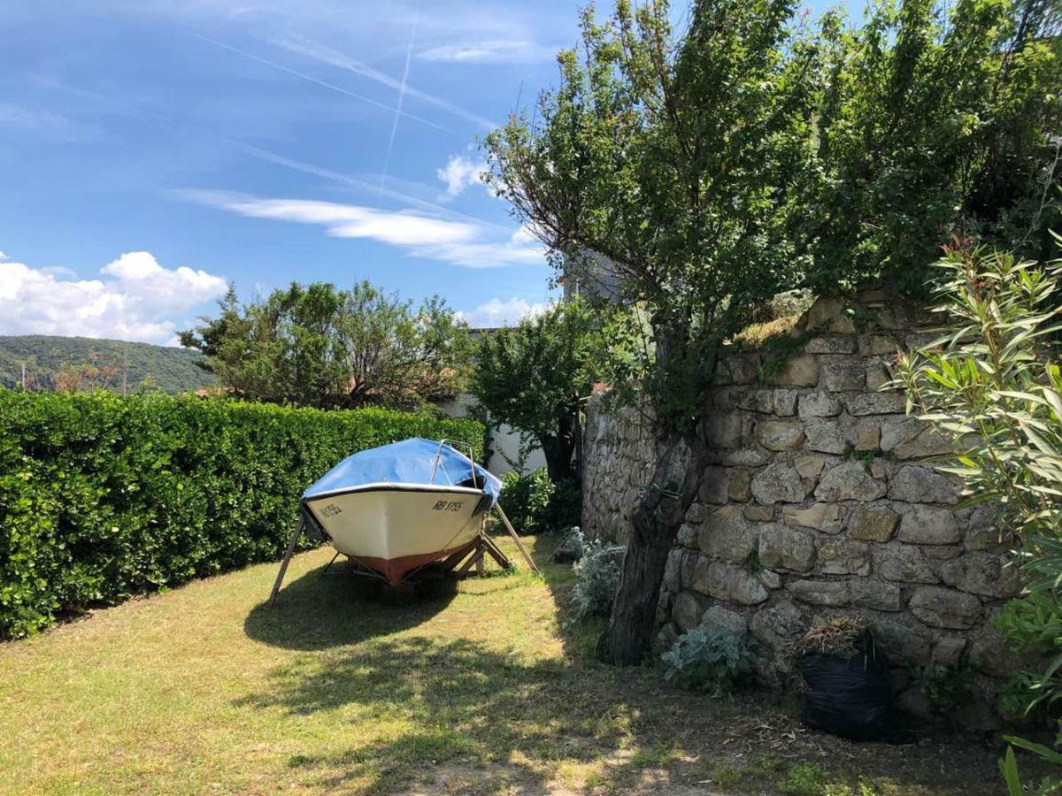 Apartments With Boat Mooring Marija Supetarska Draga Exterior photo